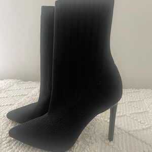 Steve Madden Women's Discreet Ankle Boot